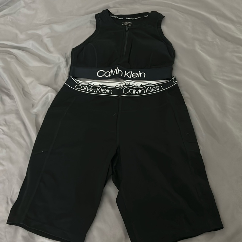 Brand new 2 piece CK set
